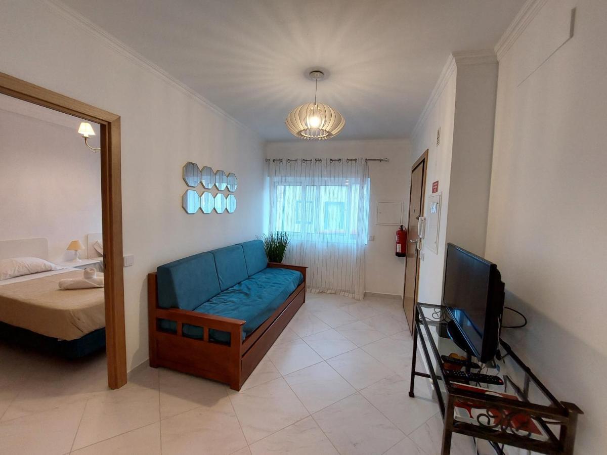 Encosta Do Sol Apartamentos อัลบูเฟรา ภายนอก รูปภาพ