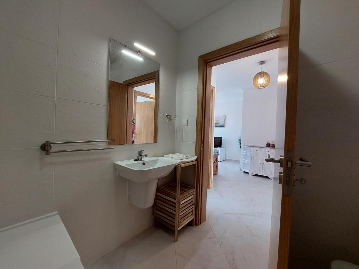 Encosta Do Sol Apartamentos อัลบูเฟรา ภายนอก รูปภาพ